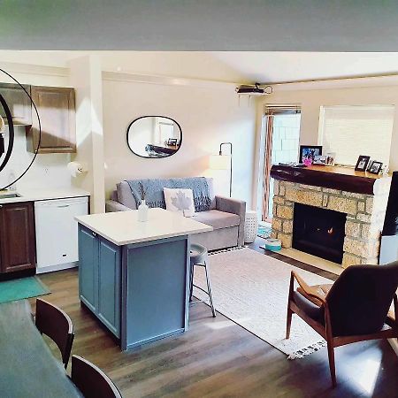 R & R Retreat Luxury Condo Whistler Extérieur photo