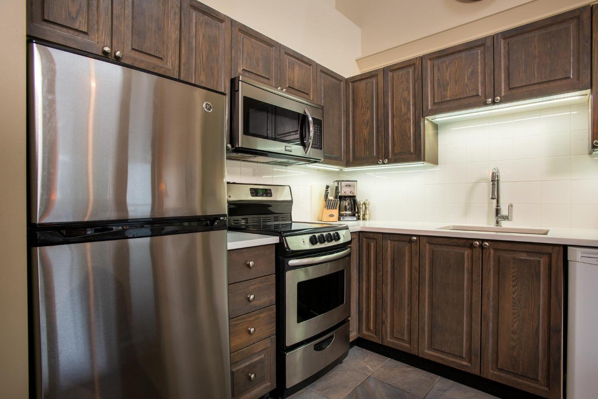 R & R Retreat Luxury Condo Whistler Extérieur photo